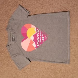 Eddie Bauer Youth Graphic Gray Tee-shirt.
